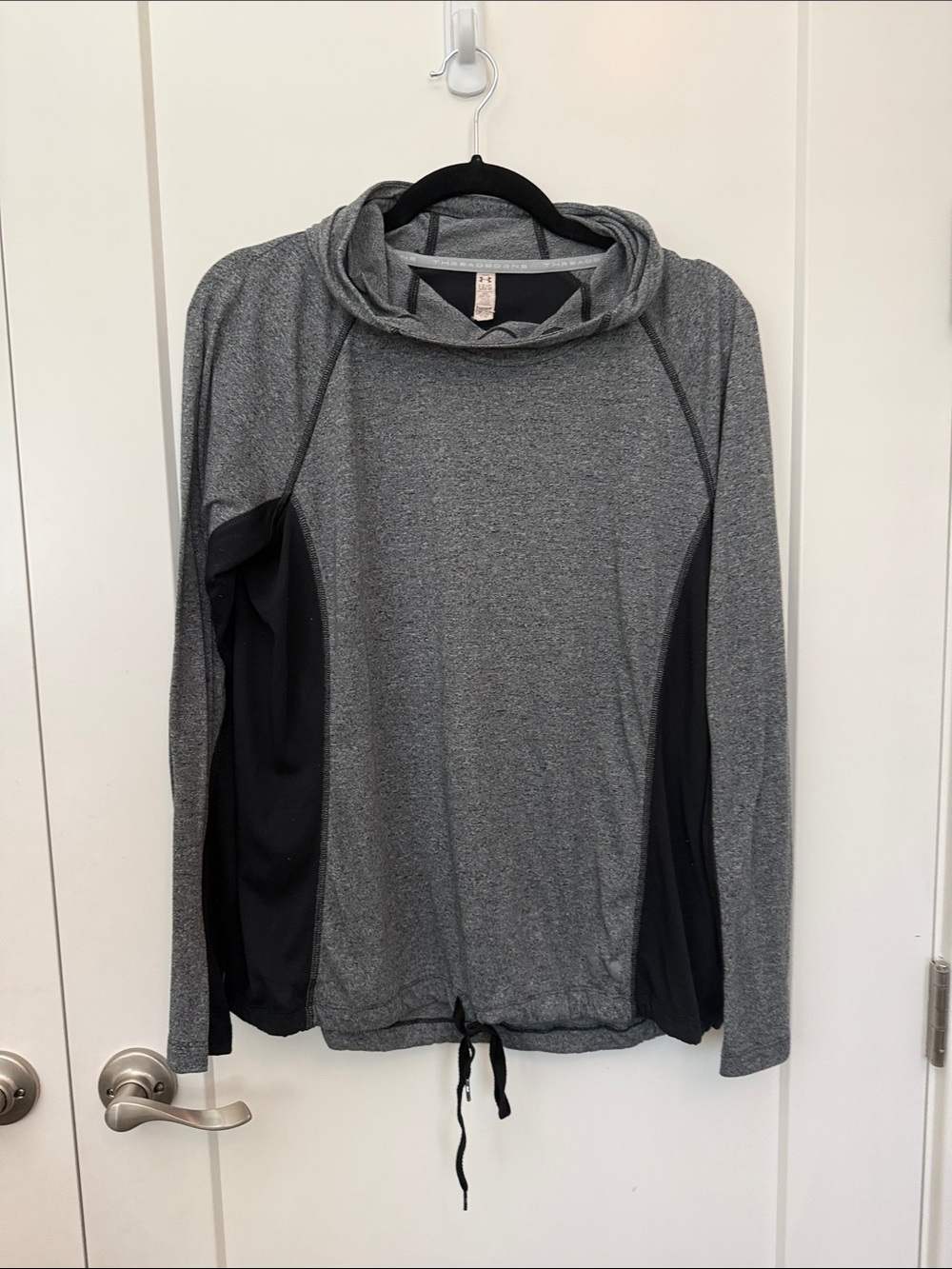 Under Armour Gray and Black Lightweight Hooded Pullover